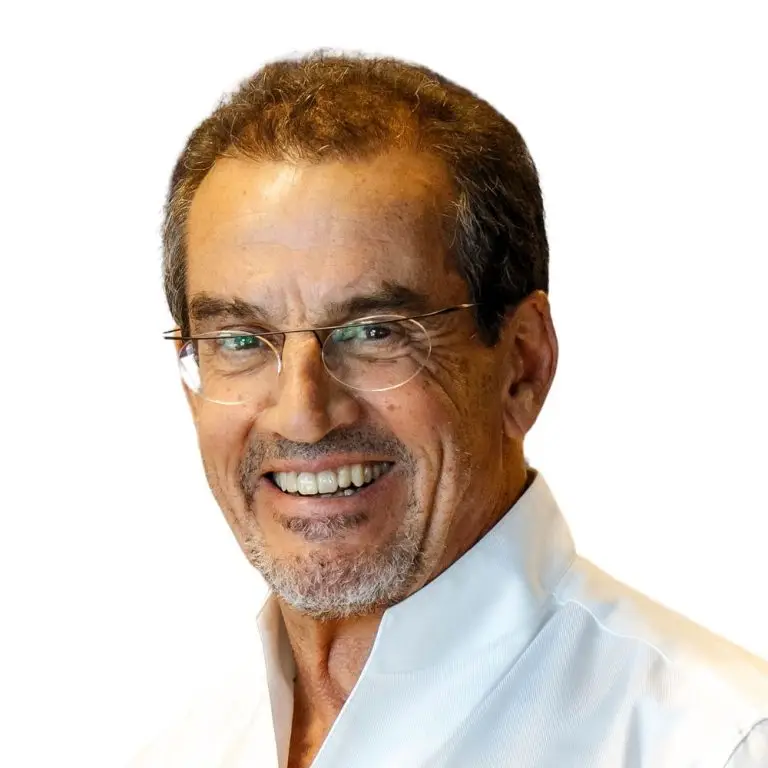 Dr Carlos Aparicio
